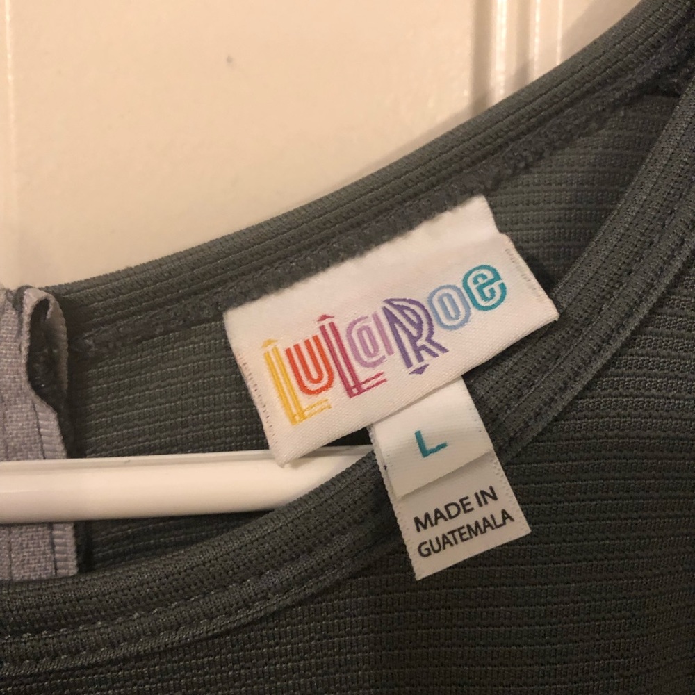 LuLaroe Amelia